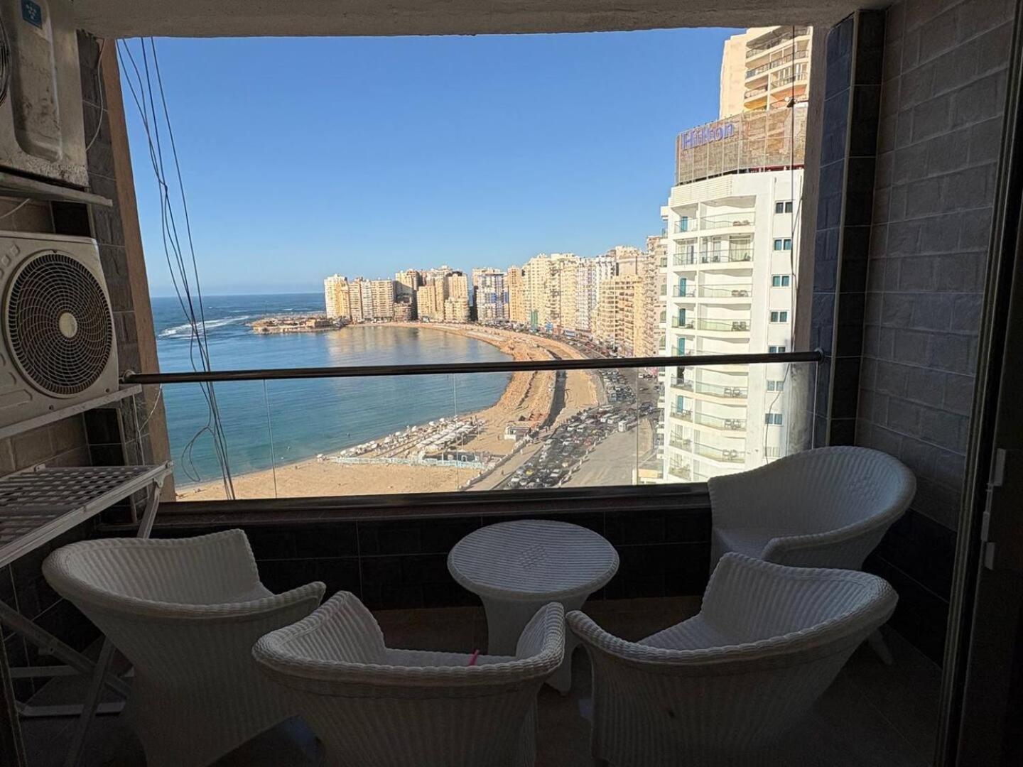 Cozy Beachfront Apartments