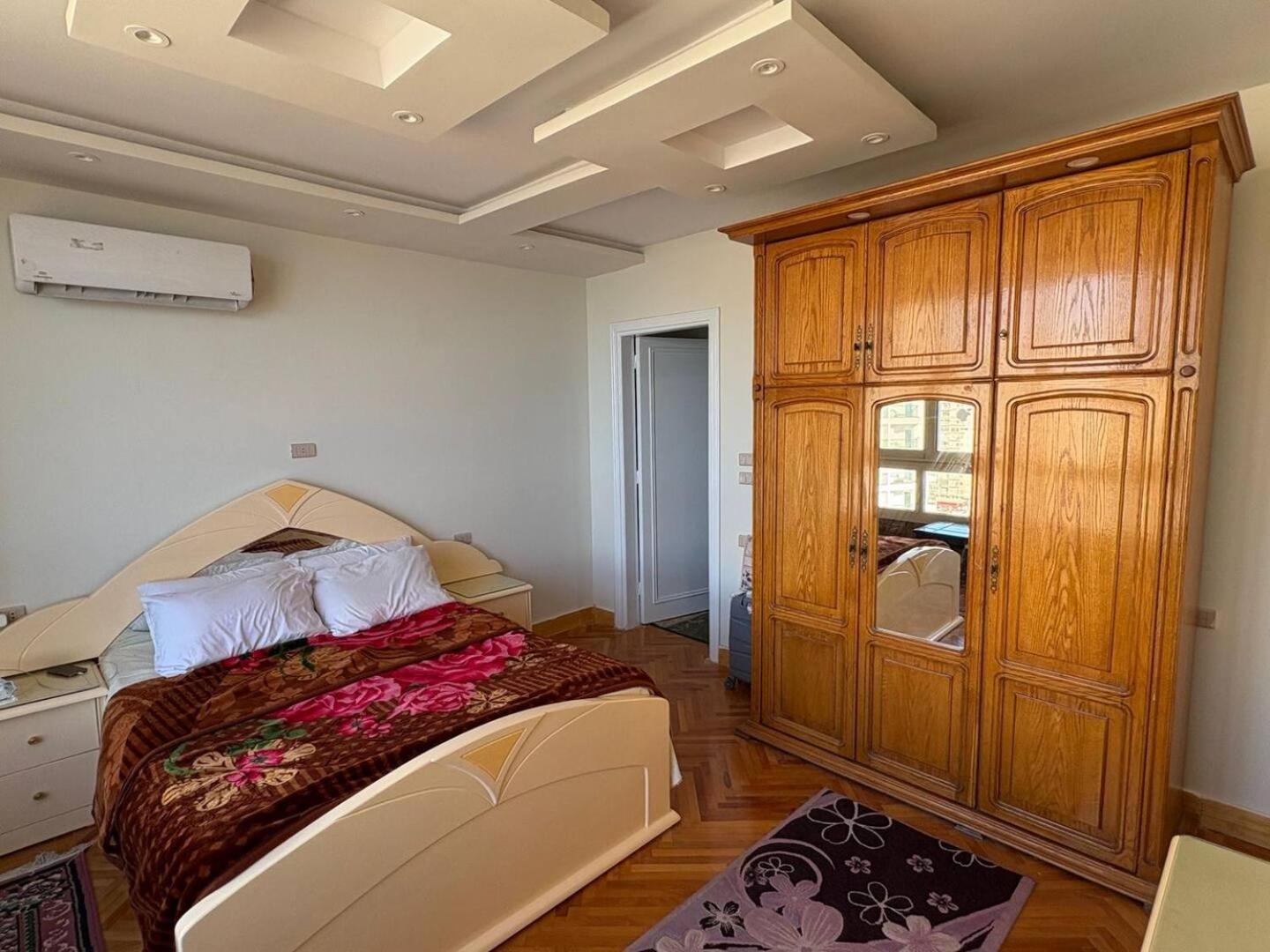 Apartment Cozy Beachfront Apartments Alexandria