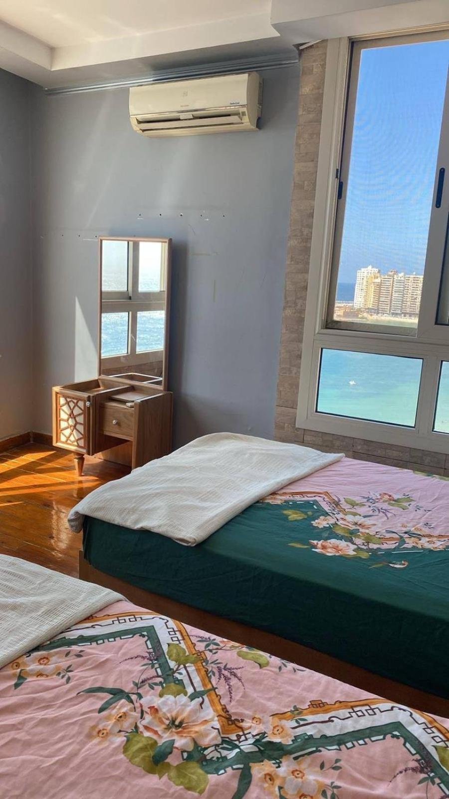 Cozy Beachfront Apartments Apartment